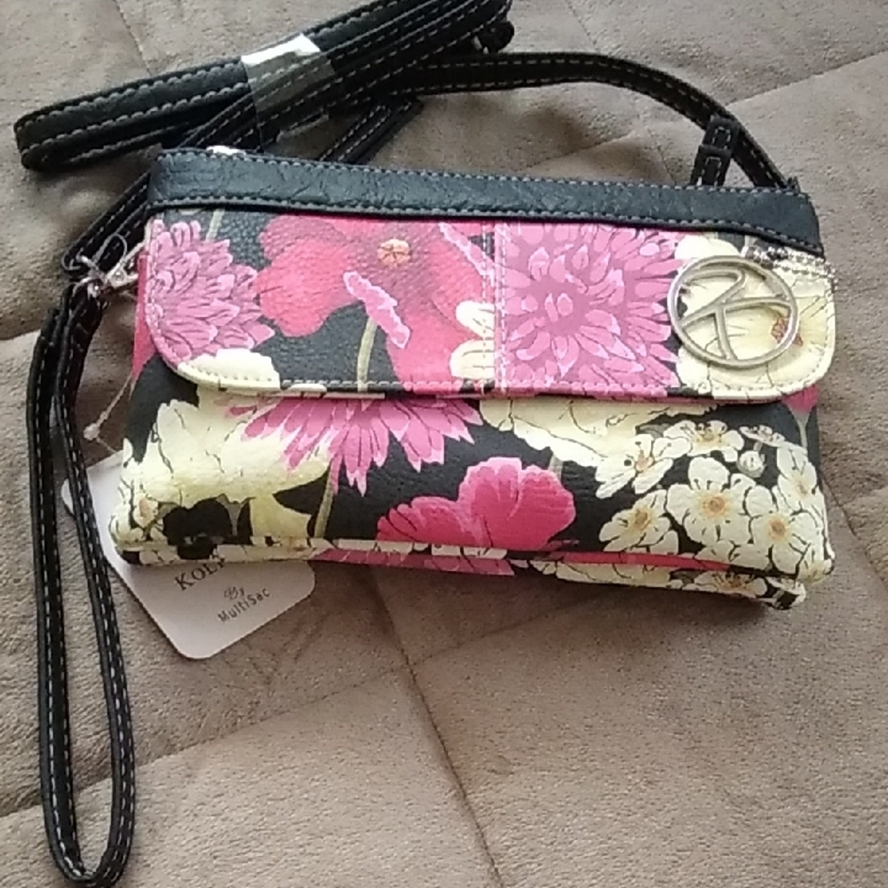 Multisac Koltov Crossbody Wristlet in Pink and Black